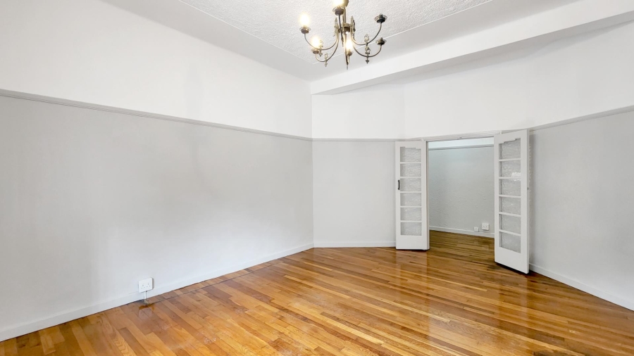 To Let 2 Bedroom Property for Rent in Sea Point Western Cape